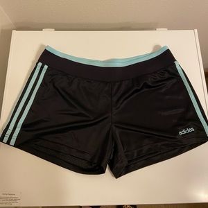 Adidas Women’s Jersey shorts size L